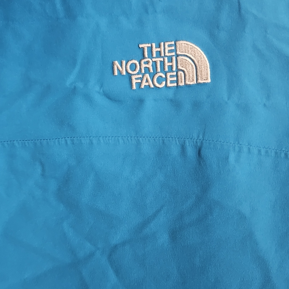 The North Face HyVent Jacket with Removable Inner Fleece Medium Blue - Picture 7 of 10